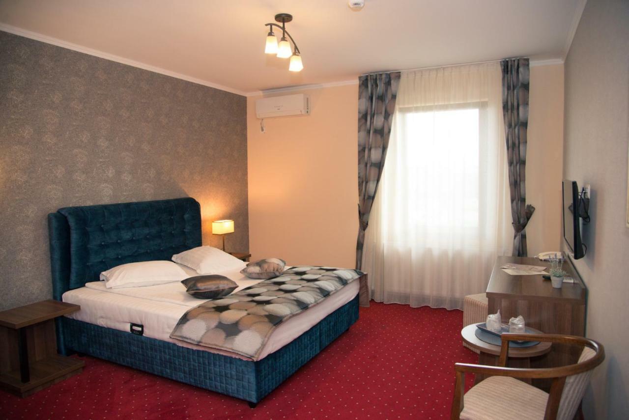 סיביו Hotel Stefani מראה חיצוני תמונה