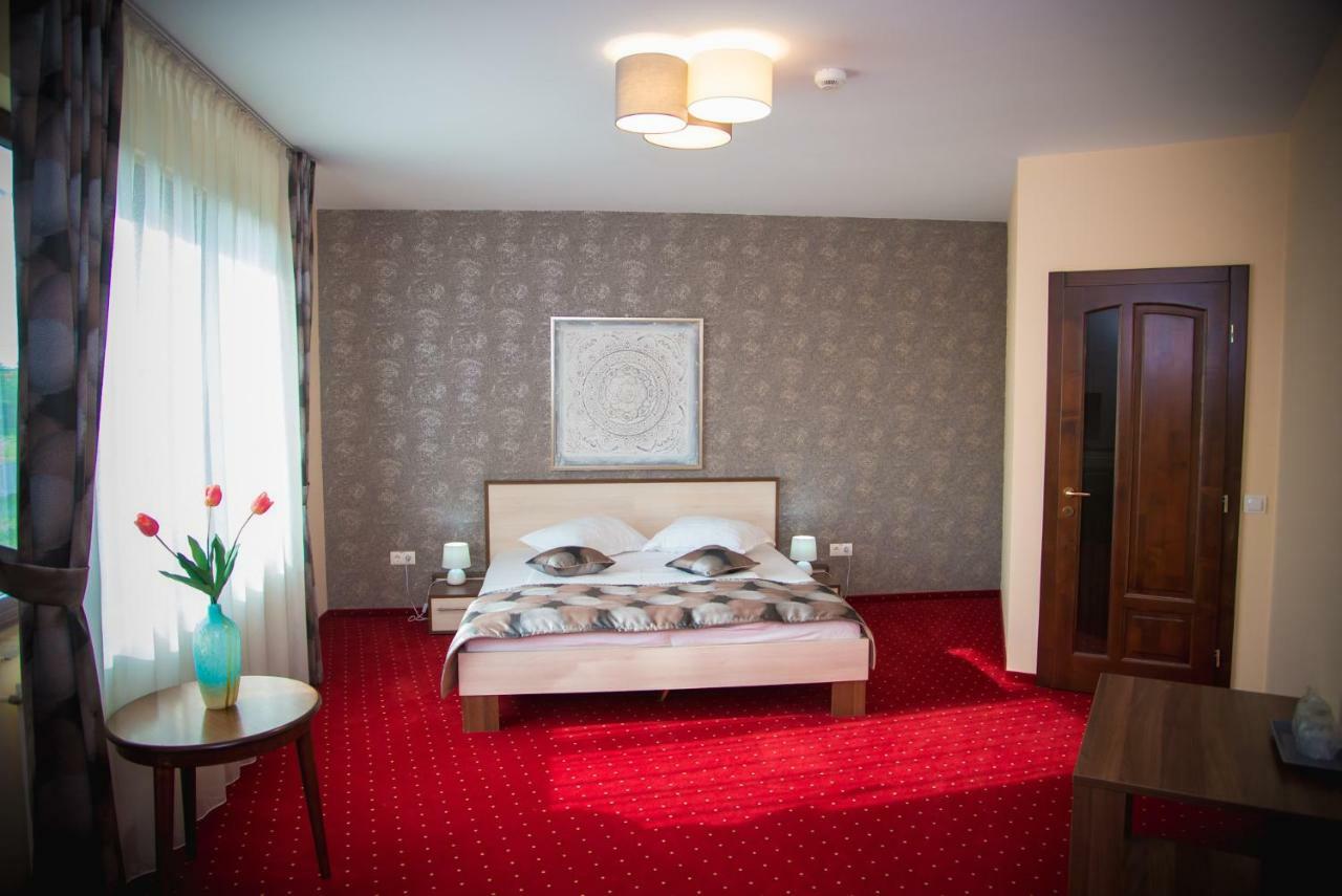 סיביו Hotel Stefani מראה חיצוני תמונה