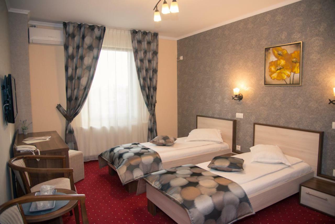 סיביו Hotel Stefani מראה חיצוני תמונה